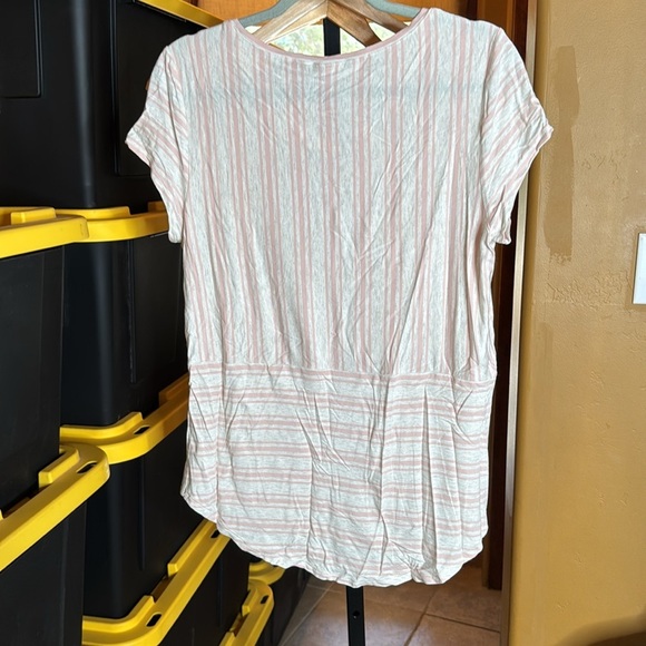 Chico's Pink and Heather Gray Stripe Jersey Knit Tunic Top Size Medium (1) - Picture 7 of 7